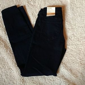 Old Navy Rockstar Super Skinny Jeans